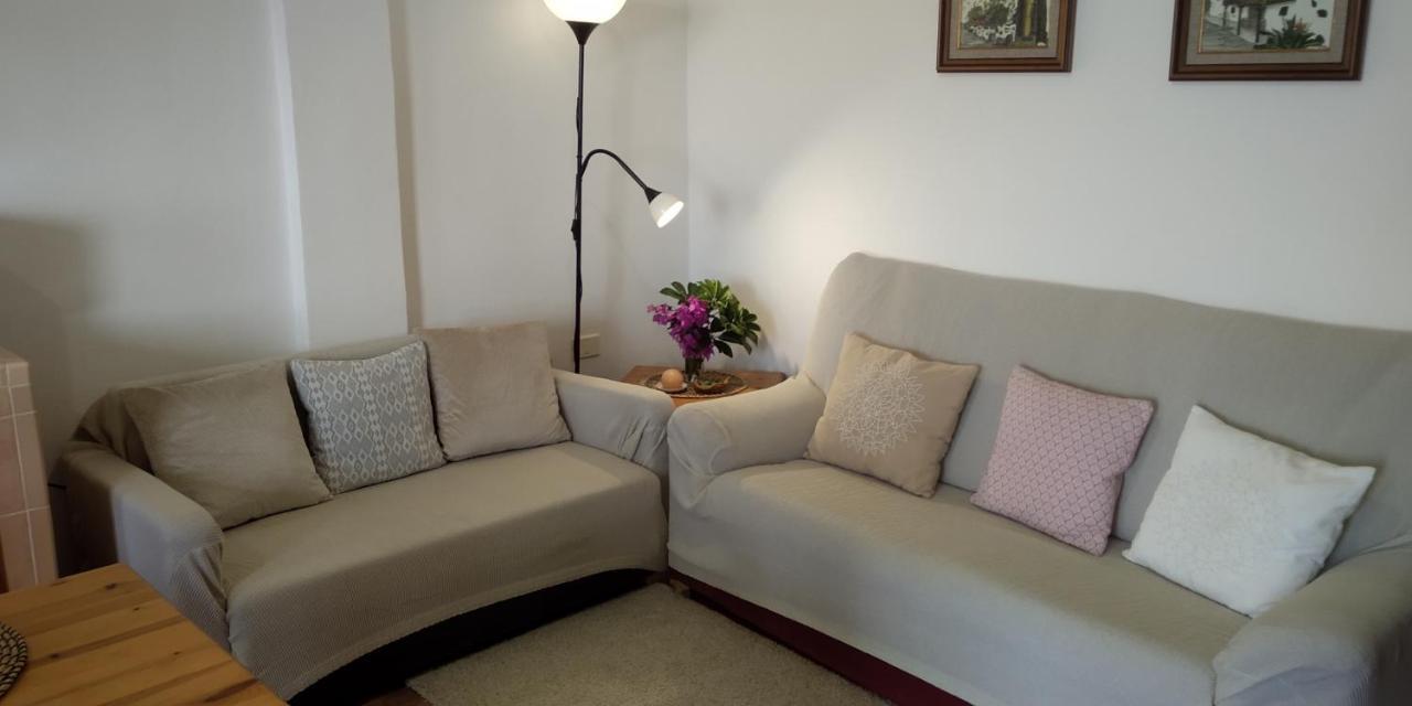 Vv Casa Conchi Appartement Alojera
